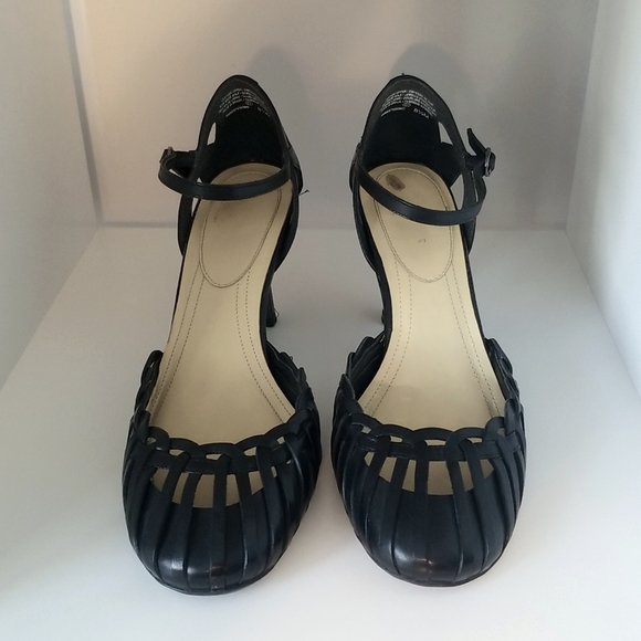 Nine West Black Pumps Size 8.5 - Picture 1 of 3